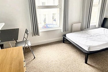 3 bed house, West Hill Road, Mutley, Plymouth, PL47LF - Image 14